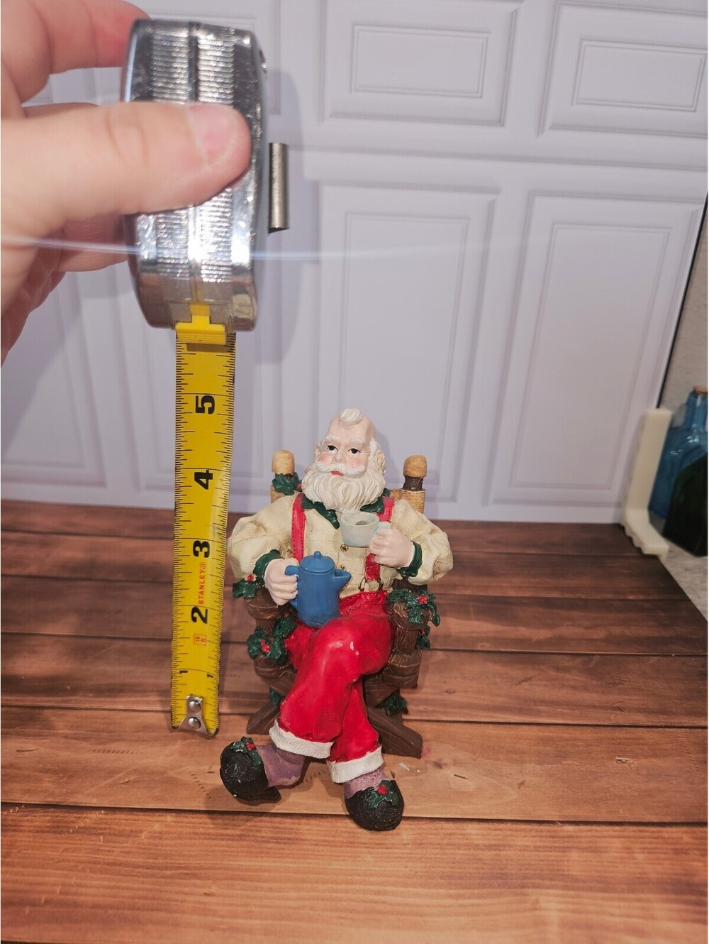 Santa figure - Picture 2 of 2
